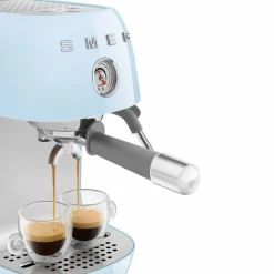Manuell espressomaskin med Cold Brew, pastellblå
