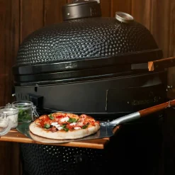 Maxi kullgrill, svart + grillmesterens rotisserie og pizzaovn