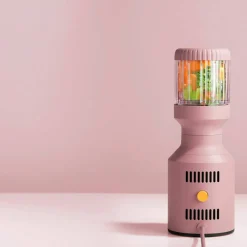 Mighty Plus 850 blender, sand