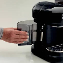 Moderna Espressomaskin med kaffekvern, hvit