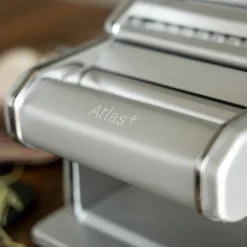 Pastamaskin Atlas 150+ Rød