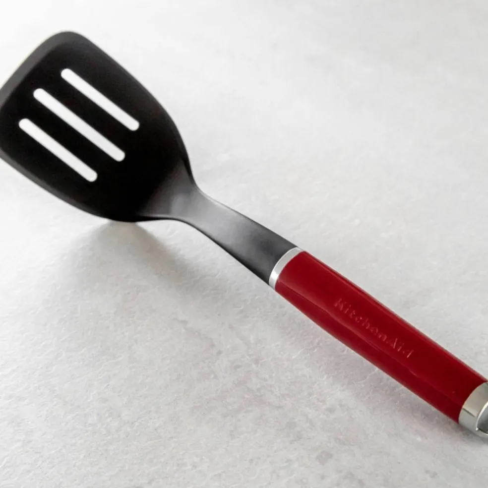 Perforert stekespade, empire red