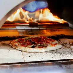 Pizzaovn på ved eller gass