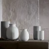Porcelæn Curve Vase 12,5 cm. hvit håndlaget porselen
