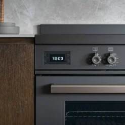 PRO95I1EROT Professional induksjonskomfyr med ovn 90 cm, Rød