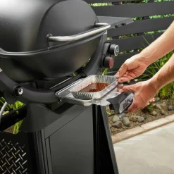Q3200N+ Gassgrill med vogn