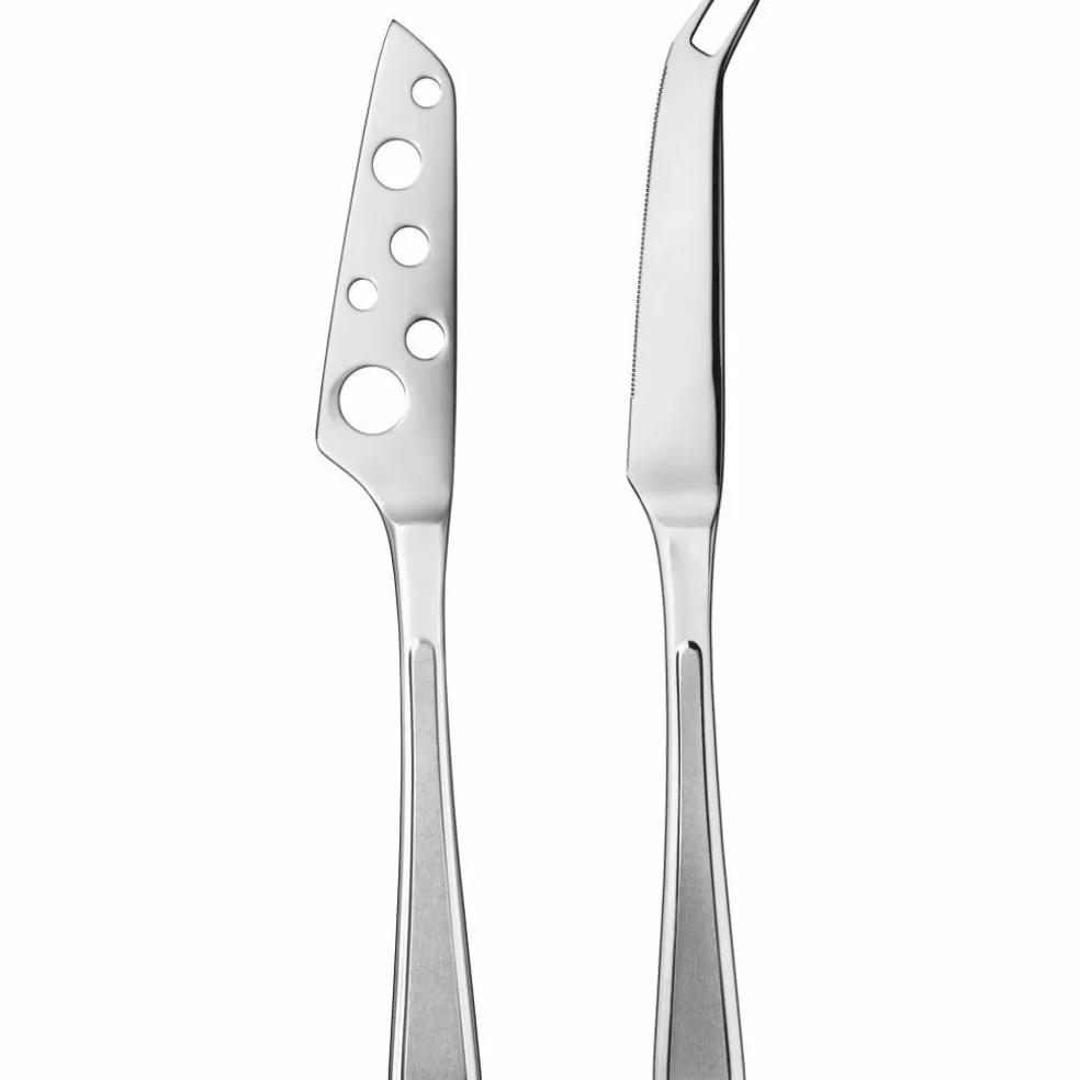 Ramona ostesett, 2 kniver
