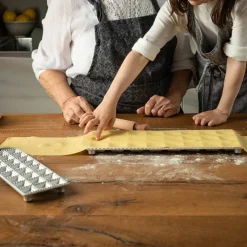 Ravioliform til 24 kvadratiske ravioli