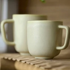 Shoku kopp med hank 33 cl, soft beige