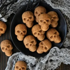 Skull Bites bakeform