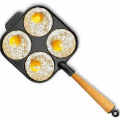 Støpejern Eggpanne, håndtak i bøk