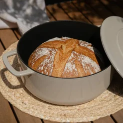 Støpejernsgryte med lokk 28 cm / 5,3 liter, cherry