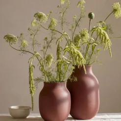 Studio Omaggio #1 vase 31 cm, bordeaux