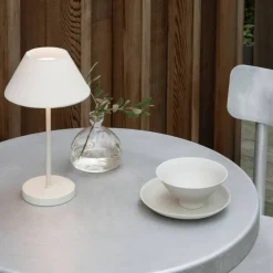 Teya bærbar bordlampe, terracotta