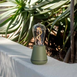 The Humble One bordlampe, oak