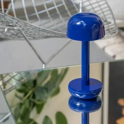 The Humble Two bordlampe, blue