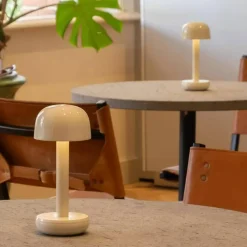 The Humble Two bordlampe, ivory