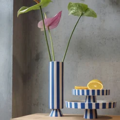 Toppu vase 31 cm, hvit/blå