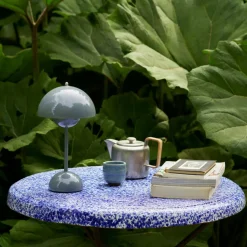 &Tradition Flowerpot VP9 bærbar lampe, grey beige